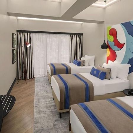 Conversion Otel Истанбул Екстериор снимка